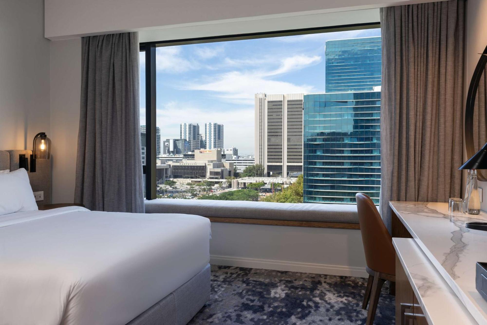 Hotel Radisson Foreshore 4*