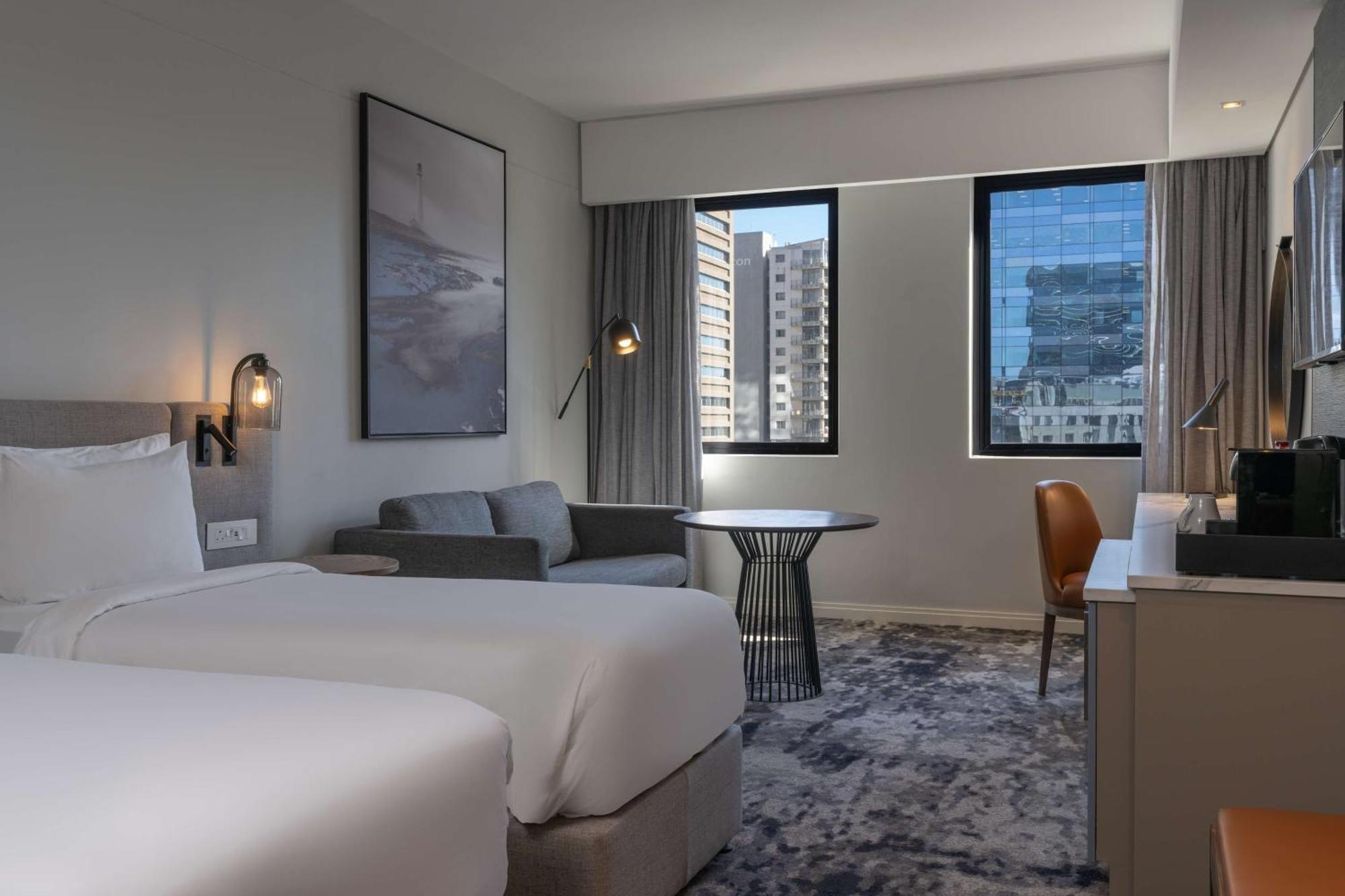 Hotel Radisson Foreshore 4*